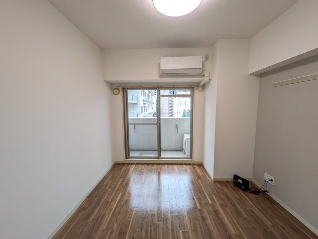 クラシタイヤー新栄｜名古屋市の賃貸ならMy賃貸の居間・リビング|クラシタイヤー新栄