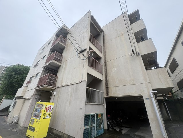 ヴィラナリー出口の外観