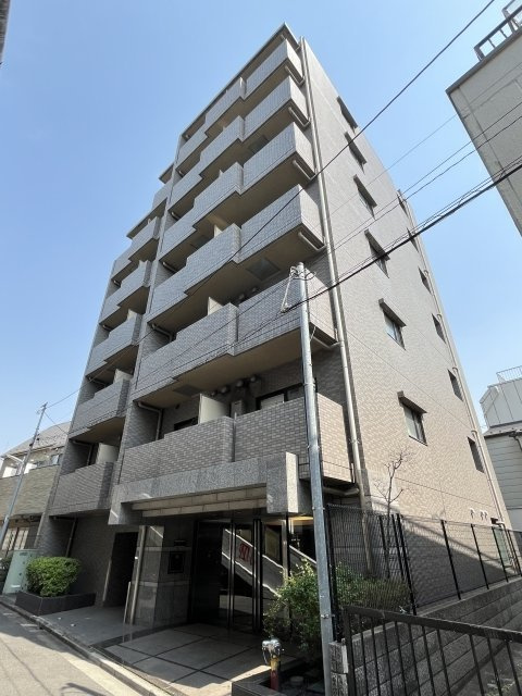 ルーブル江古田参番館の外観