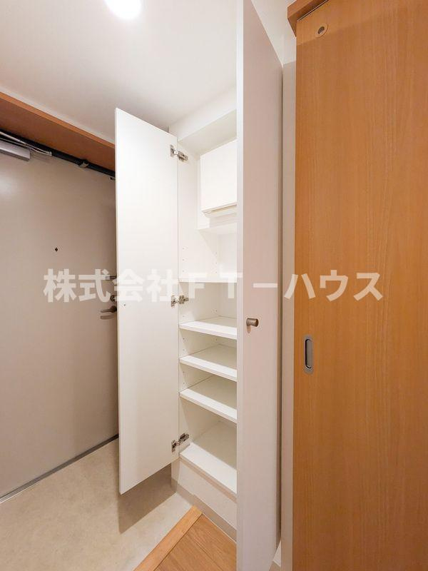 S-FORT船橋海神Eastの玄関