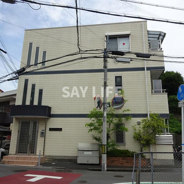 サンドレンスコート