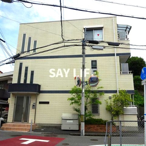 サンドレンスコート