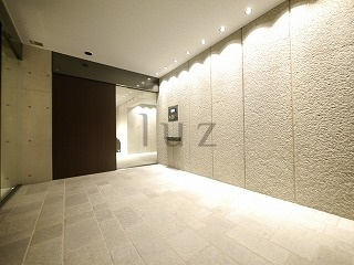 ズーム横浜のエントランス