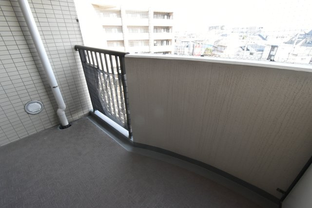 KDXレジデンス夙川ヒルズ 　1番館のバルコニー