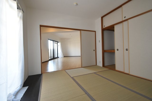 KDXレジデンス夙川ヒルズ 　1番館の和室