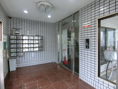 【エントランス】 | セレーナ北町