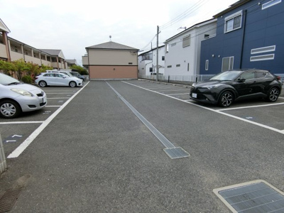 【駐車場】 | フジパレス式内町3番館