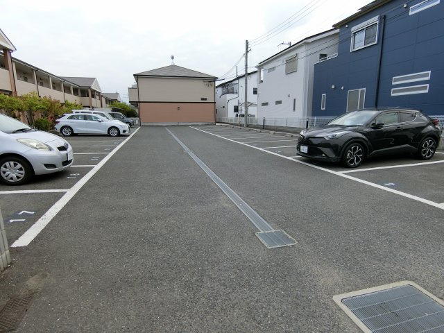【駐車場】 | フジパレス式内町3番館