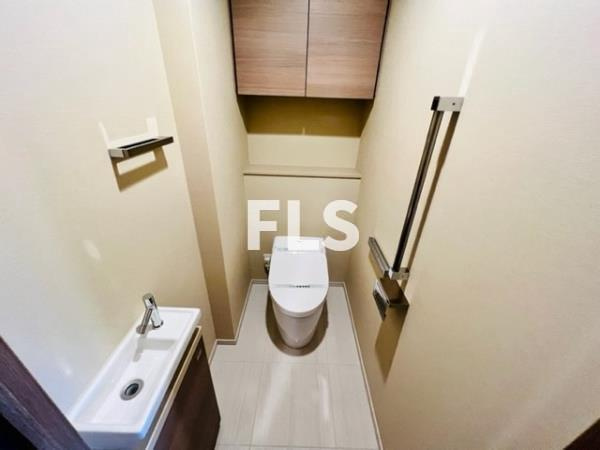 豊島区南池袋２丁目の賃貸マンションのトイレ