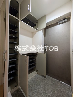 【その他】 | アビティ砧 | シューズボックス※クリーニング完了前※