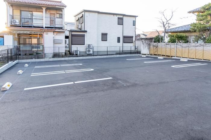 D-Grande元町の駐車場