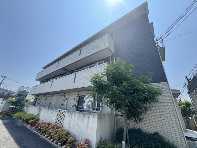 アークファイブの外観