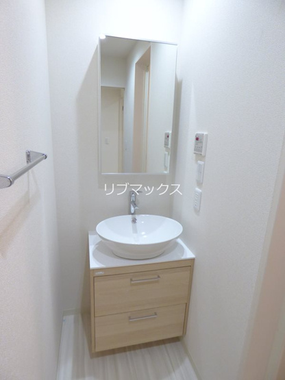 【洗面所】フジパレス西宮津門Ⅱ番館