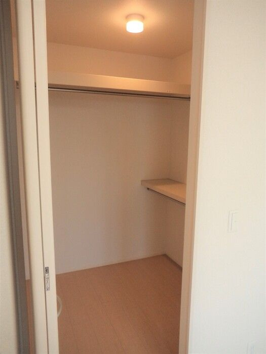 サンシャイン上冨居の収納