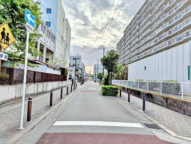 野中北スカイハイツの周辺