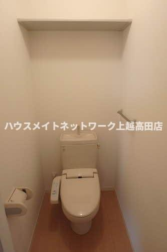 オリエンタルコートのトイレ|温水洗浄暖房便座