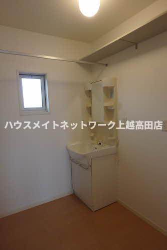 オリエンタルコートの洗面所|洗髪洗面化粧台・洗濯機置場