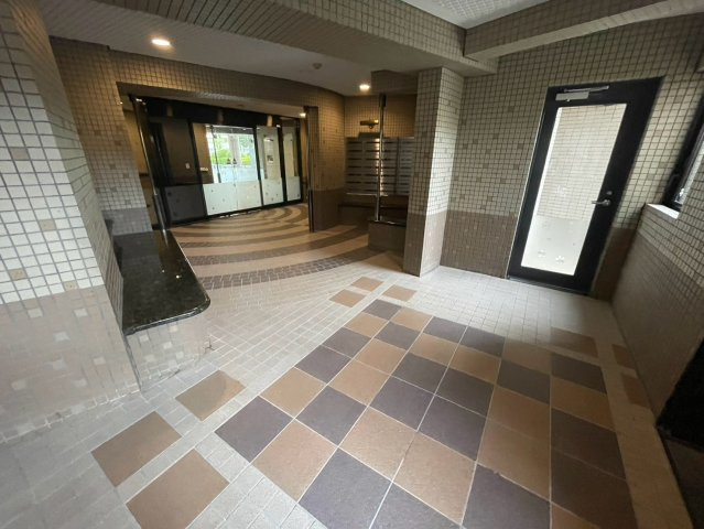 グローリアス豊田梅坪東第3のロビー