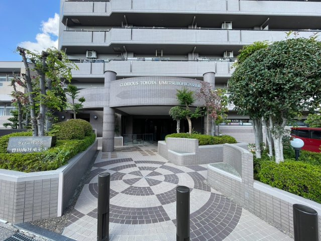 グローリアス豊田梅坪東第3のエントランス