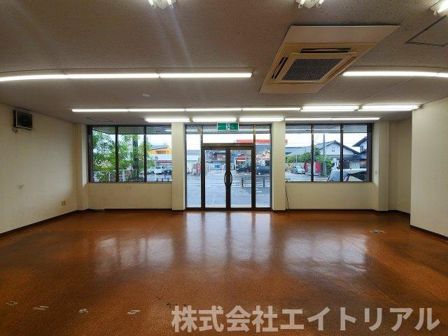 豊田市渋谷町2丁目　貸店舗の内装