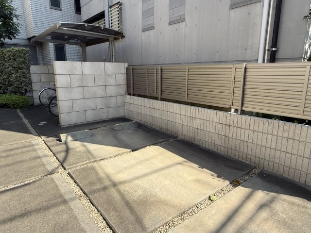 Ｍａｉｓｏｎ　ｄｅ　Ａｒｃｈｅｔの駐車場