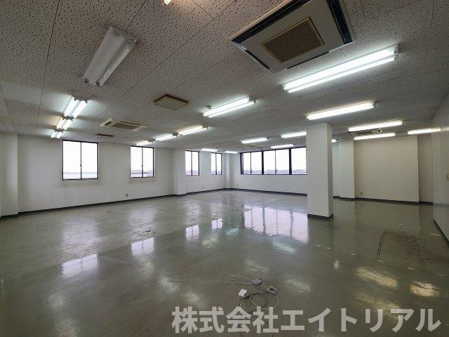 岡田ビルの内装