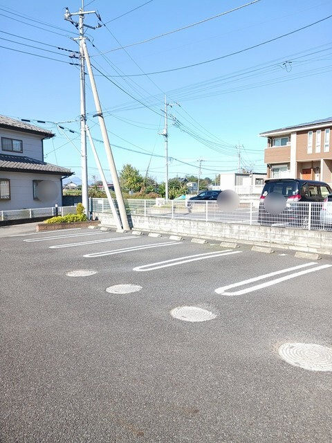ラ・ルーチェⅠの駐車場