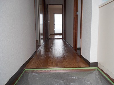 グランパス総社の玄関