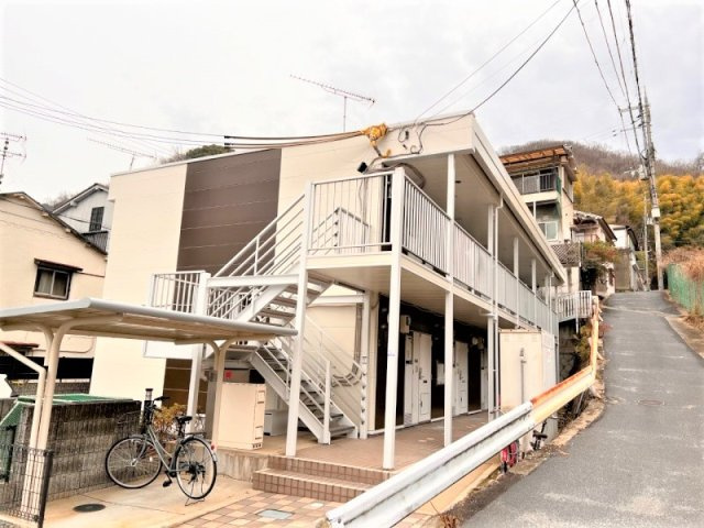 【外観】 | レオパレスＶｉｅｗ　Ｓｔａｇｅ | 2022年12月に外壁塗装いたしました。