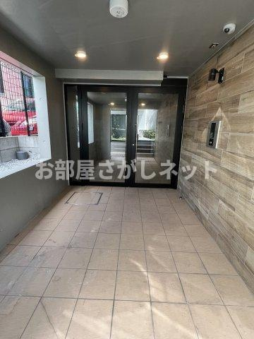 ラターシュ白金【おとり物件なし】のエントランス