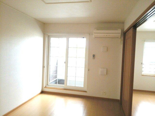 グランジュールの居間・リビング