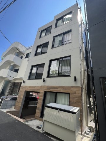 ラターシュ白金の外観