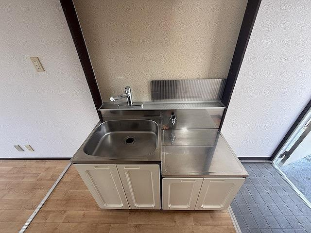 クレセントAのキッチン