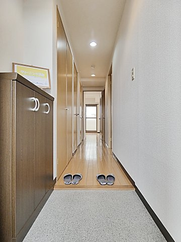 サンパーク一社の玄関