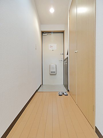 サンパーク一社の玄関