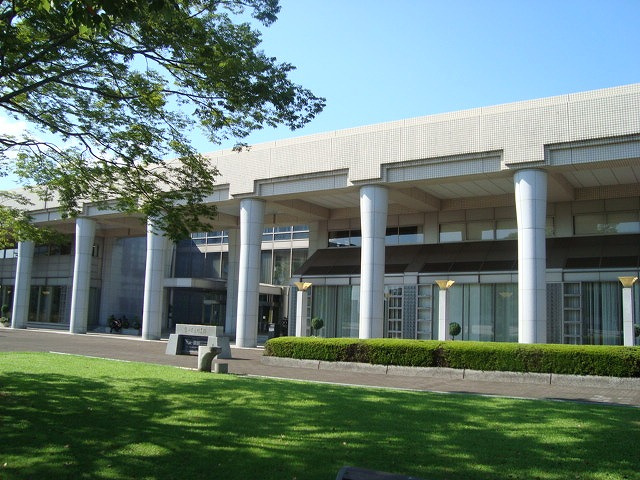 サンテラス神宮の周辺|宮崎県立図書館まで706ｍ