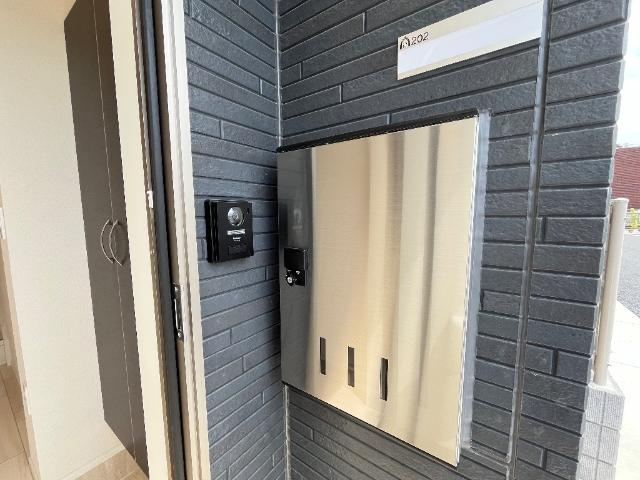 仮）八王子市弐分方町新築アパートのその他|宅配ボックス（イメージ）