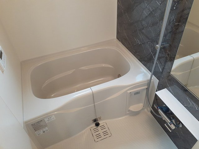フランブリーズの浴室