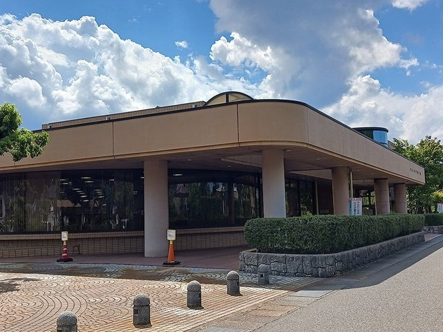 サウスパーク２１の周辺|福井市立みどり図書館まで123m