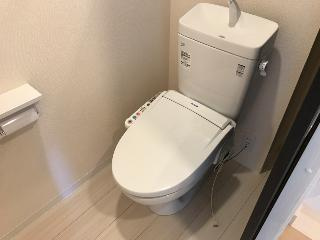 フェリーチェ白石中央Ｂのトイレ|シャワー付トイレ