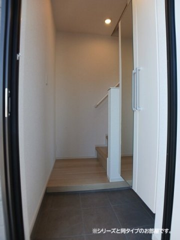 モヨリワンの玄関