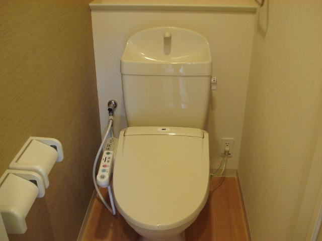スターテラス小山のトイレ|シャワー付きトイレ