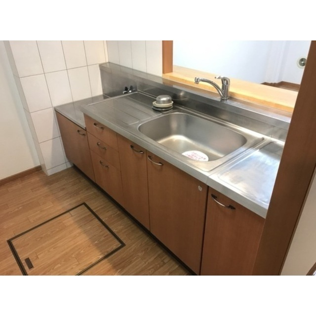 ワンロード・加茂川のキッチン