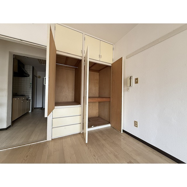 ジュネスオクラバ　Ａの収納