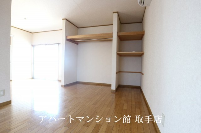 今井邸の居間・リビング