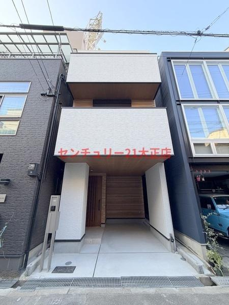 市岡元町新築戸建てのエントランス