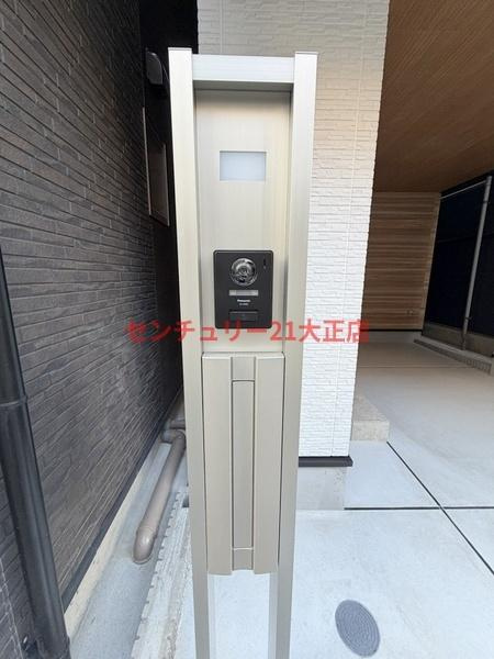 市岡元町新築戸建てのエントランス