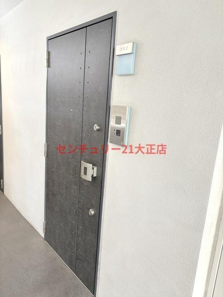 HRフロントリーガル難波WESTの玄関|★エアコンのリモコンです★