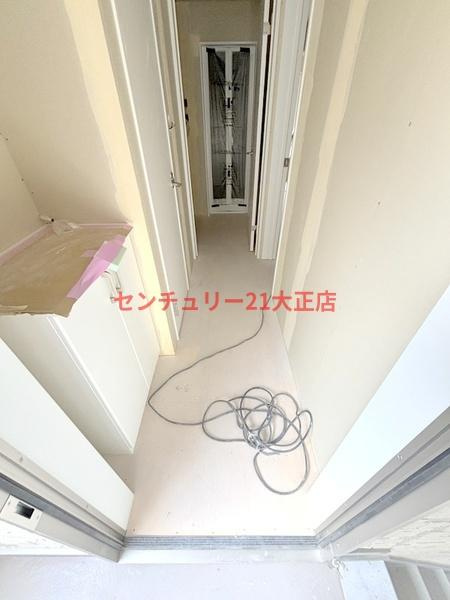 アート大正の玄関