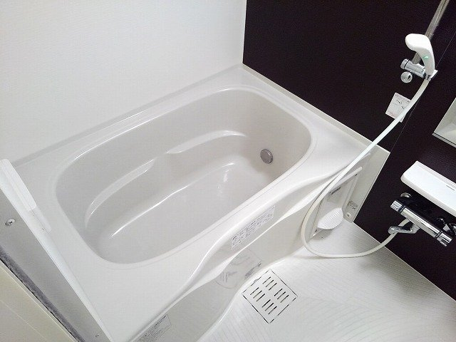 ラフレシール　ドゥの浴室
